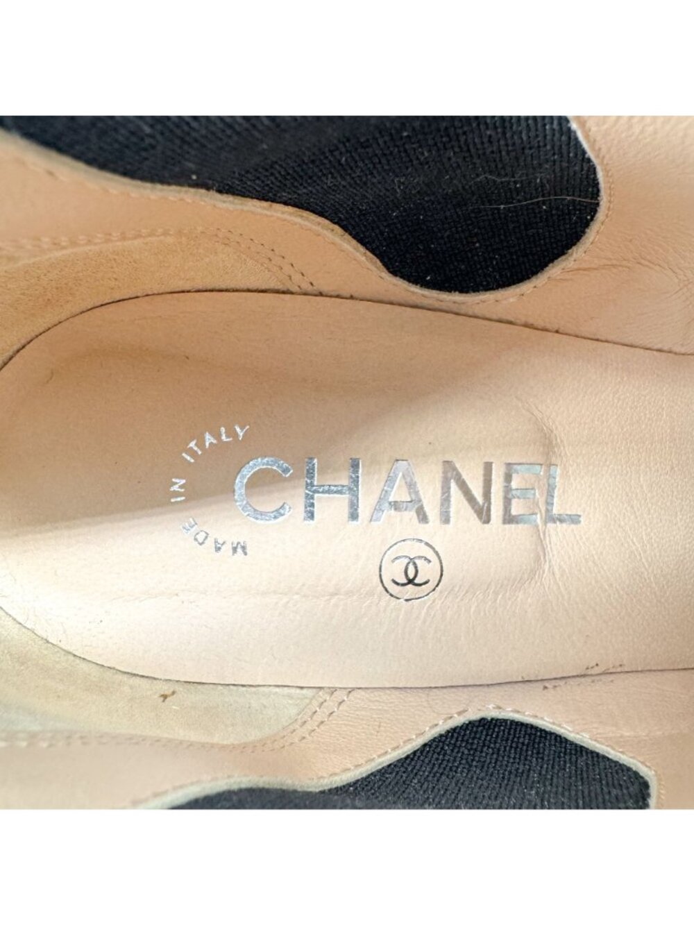 Chanel CC Black Leather Pointed Chain Wedge Ankle Boot Bootie Size 39.5 US 8.5-9 - Picture 14 of 16